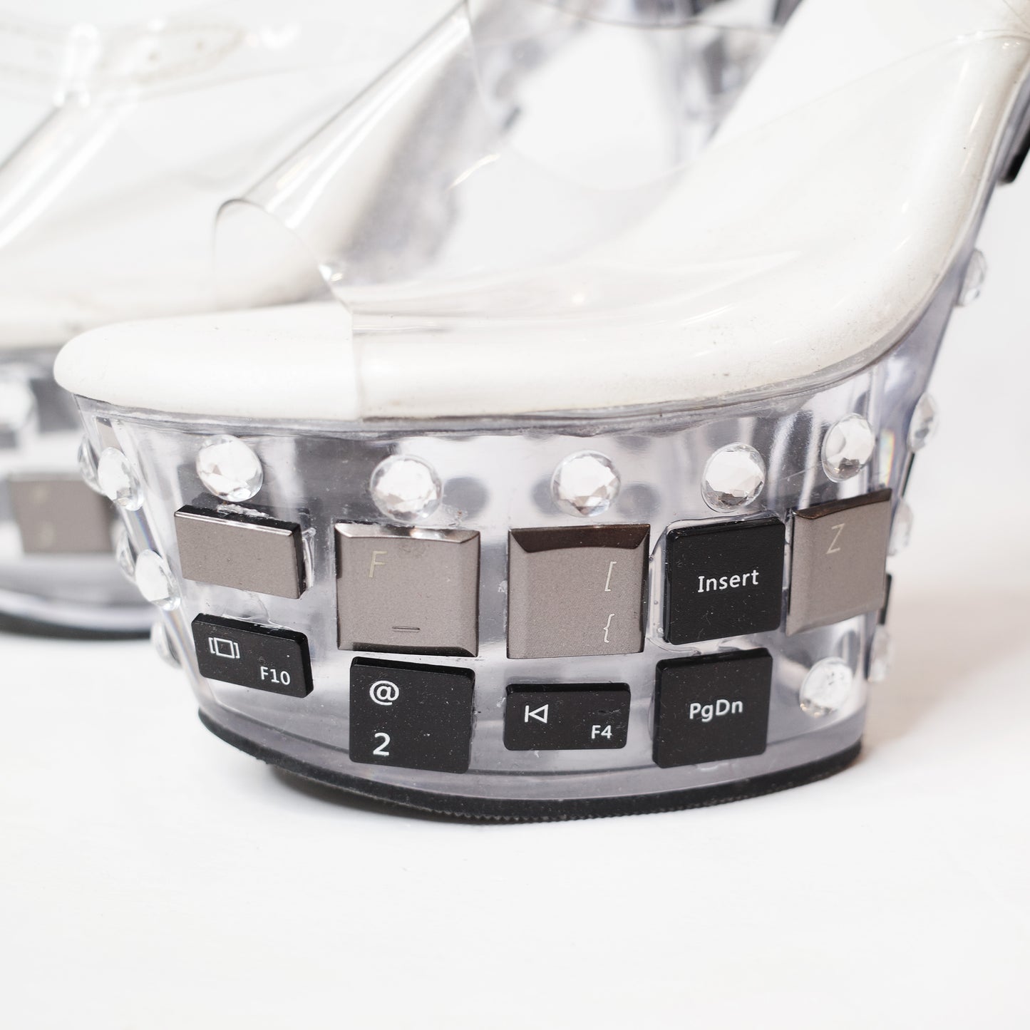 CYBORG HEELS